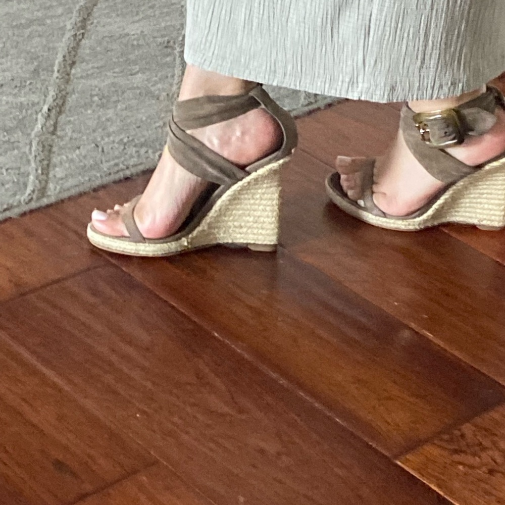 Burberry Catsbrook Brown Suede Espadrille Wedge 38 1/2 - Picture 12 of 17